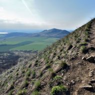 Stoupání na Oblík - výhled na Ranou