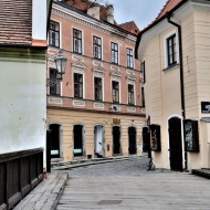Historické centrum Českého Krumlova bez lidí
