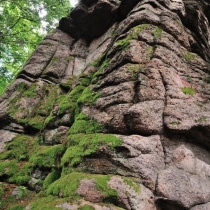 Zřícenina hradu Choustník - blízké skalní město