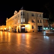 Győr  - Dunakapu tér (náměstí Dunajská brána)