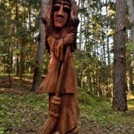 Moteris su šluota | Žena s koštětem