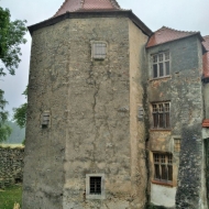 Terčino údolí - tvrz Cuknštejn