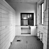 opustene-stanoviste-u-ase_02