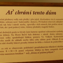 Valašské muzeum v přírodě -Dřevěné městečko - Expozice "Jak stavěli naši předkové" v sýpce z Prostřední Suché