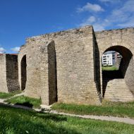 vojensky-amfiteatr-aquincum_03
