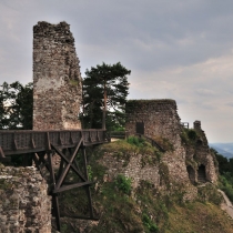 Zřícenina hradu Zub(r)štejn