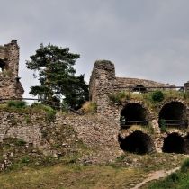 Zřícenina hradu Zub(r)štejn